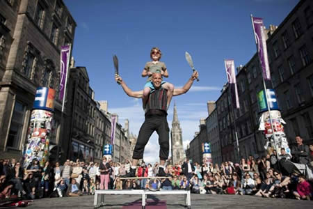 Manchester travel Edinburgh Fringe Festival