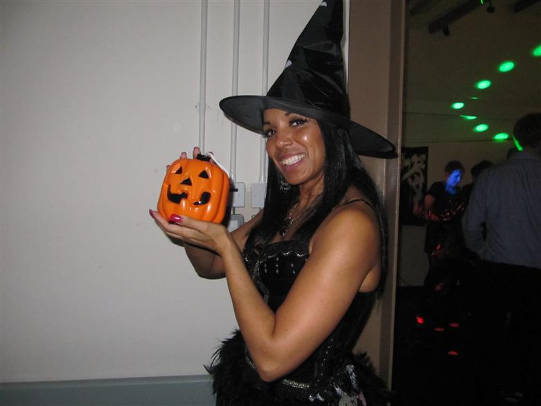 events in manchester halloween party